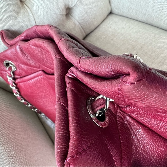 Authentic Vintage Timeless Large quilted timeless CC soft tote - Picture 11 of 17